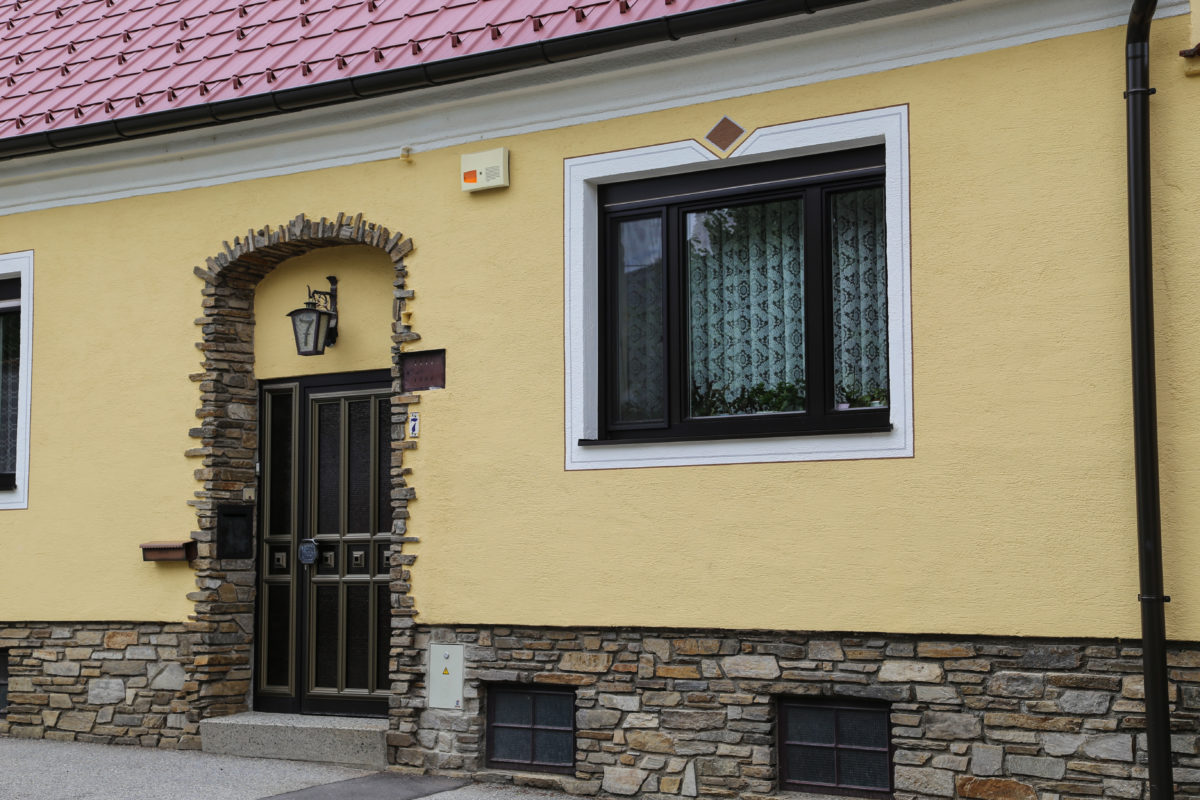 fassaden_gaenserndorf1_02